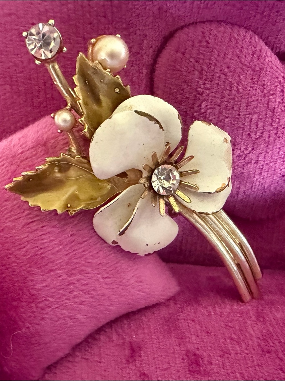 Vintage White Enamel Floral Brooch with Pearls & Rhinestone Center